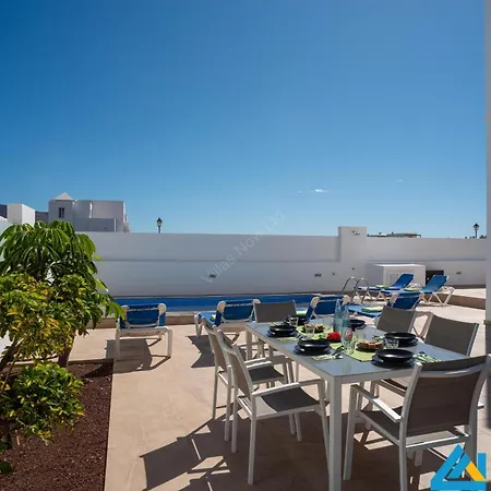 233 - Geny By Now Ltd * Playa Blanca (Lanzarote)